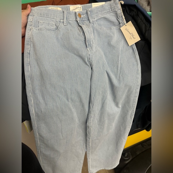 New with tags blue and white striped pants - Picture 1 of 4